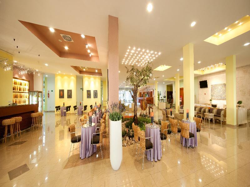 Hotel Aurora Plava Laguna Umago Esterno foto