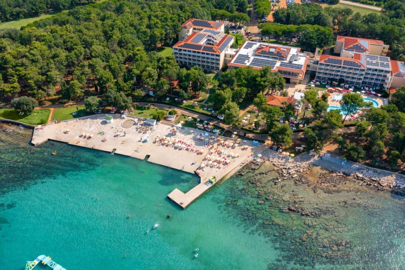 Hotel Aurora Plava Laguna Umago Esterno foto