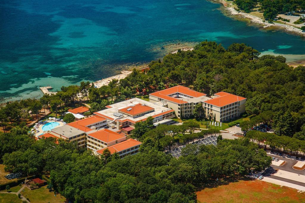 Hotel Aurora Plava Laguna Umago Esterno foto