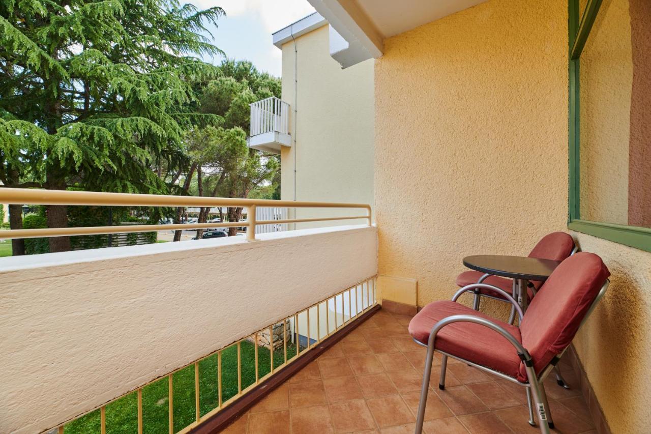 Hotel Aurora Plava Laguna Umago Esterno foto